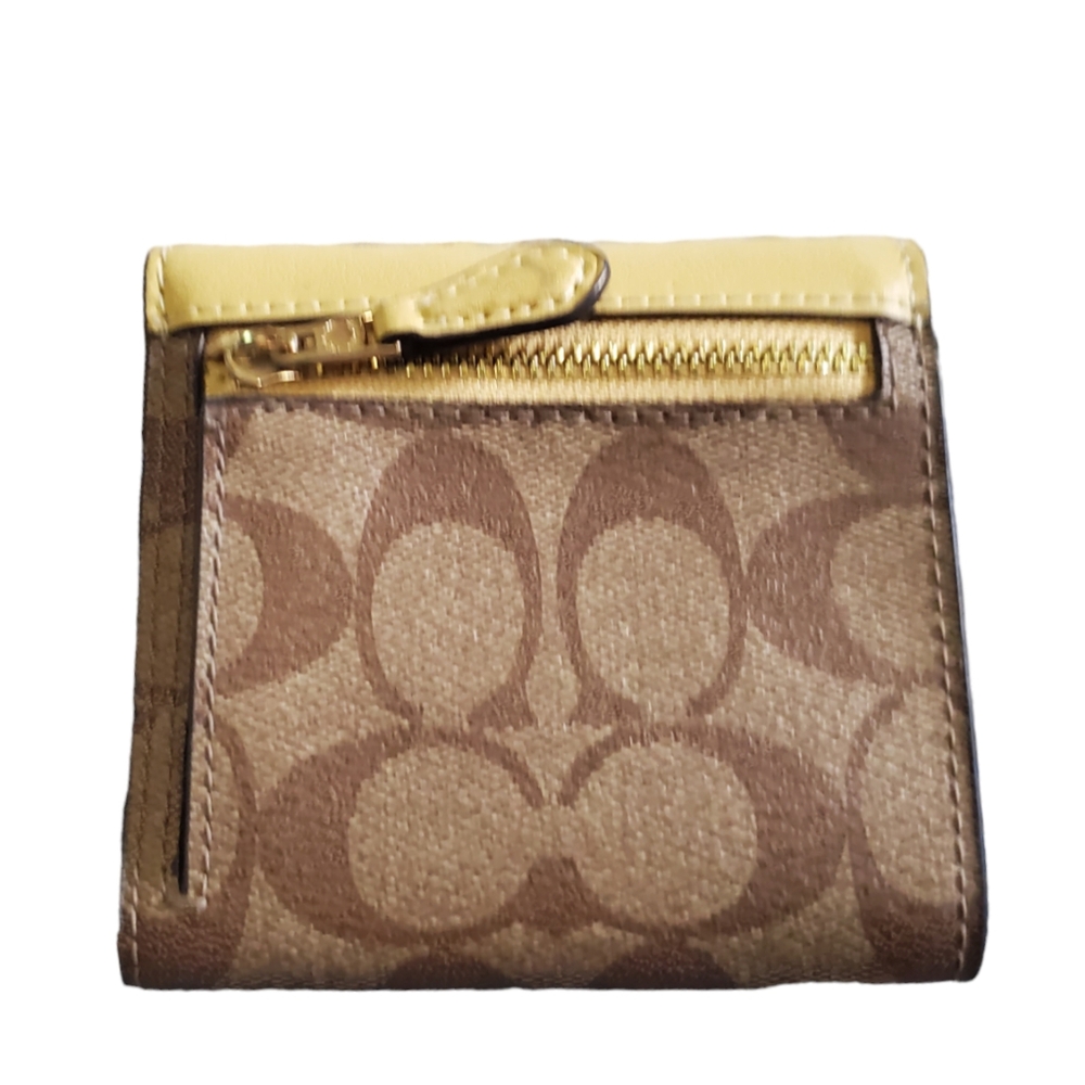 Coach Small Wallet In Signature Canvas & Yellow With Gold Hardware - Picture 7 of 8